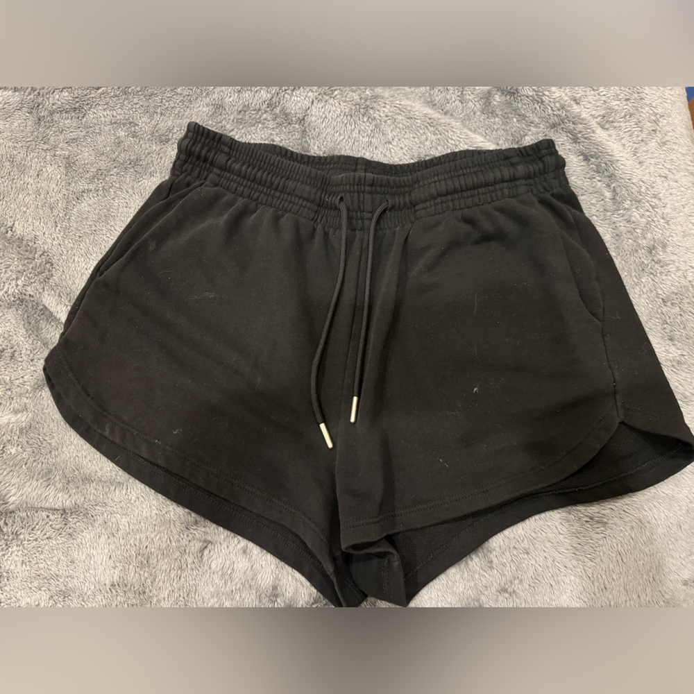 Black and Tan/Cream Shorts